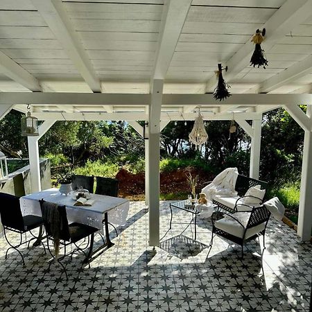 Robinson House Leticia Villa Cunski Bagian luar foto